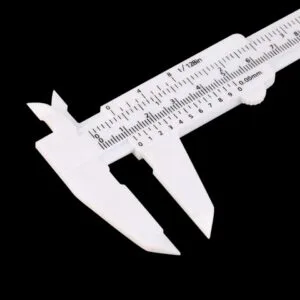 Paquimetro 6" / 150mm (régua de plástico com medidor de pinça)